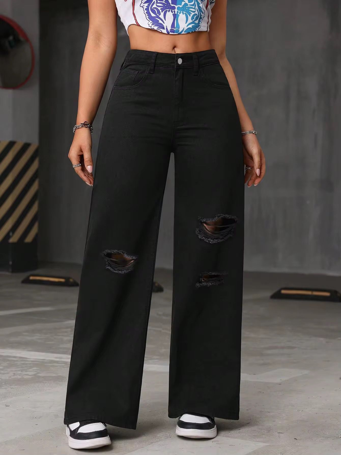 Black Wide Leg Ripped Jeans | Urban Style